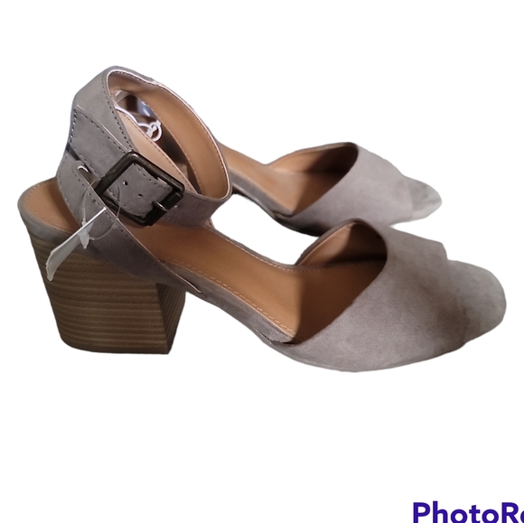 Universal Thread Women's Megan Microsuede Quarter Strap Heeled Pump Sandals 9.5 - Picture 2 of 7